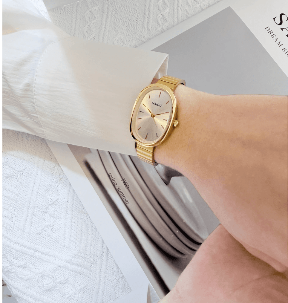 Reloj de cuarzo redondo minimalista