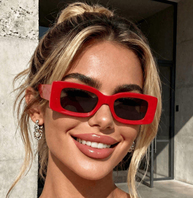 Lentes de sol rectangulares rojas para mujer